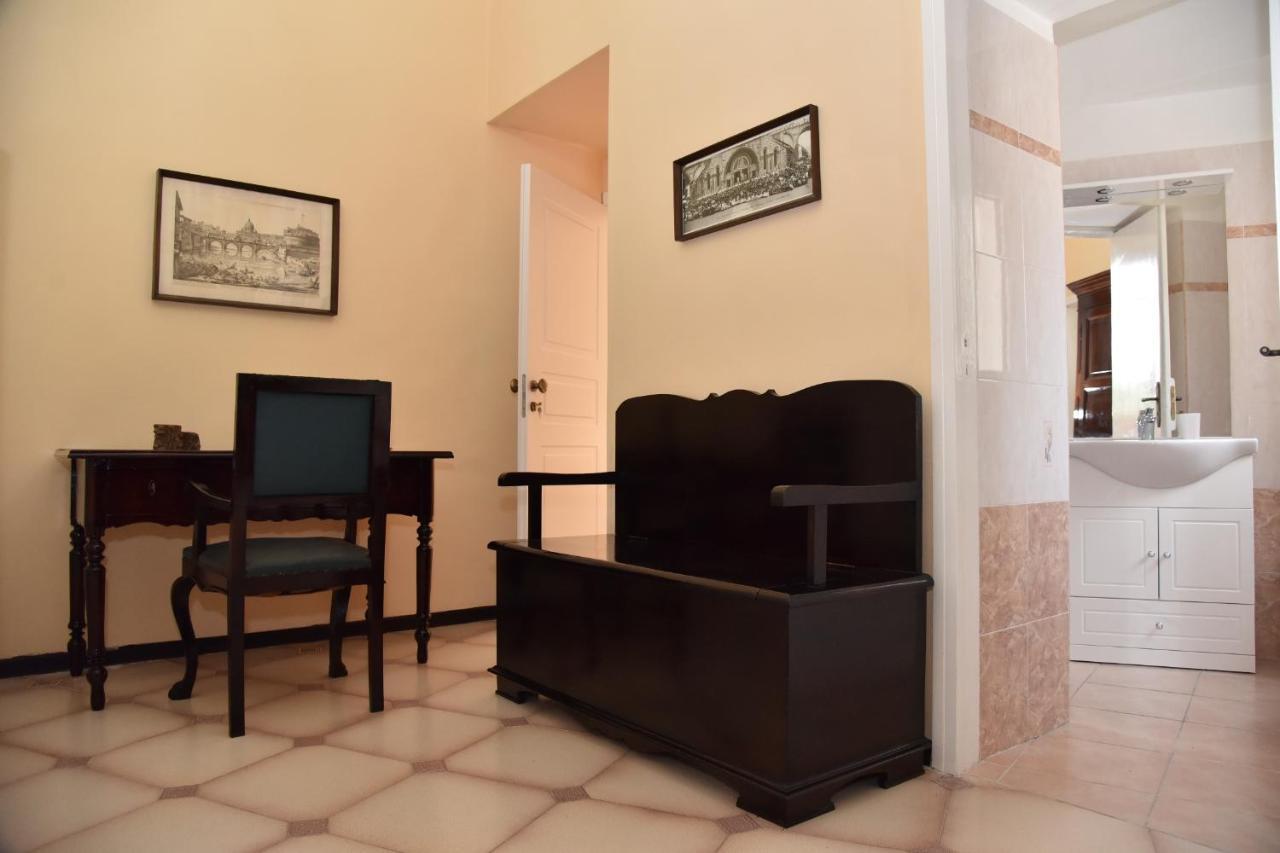 Rosaria Suite & Rooms Lecce Exterior photo